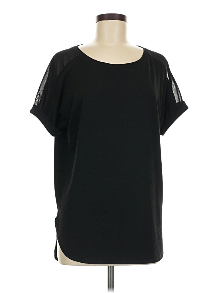 Pre-owned Avia Short Sleeve T-shirt In Black