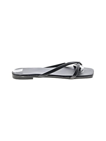 Unbranded Flip Flops (view 1)