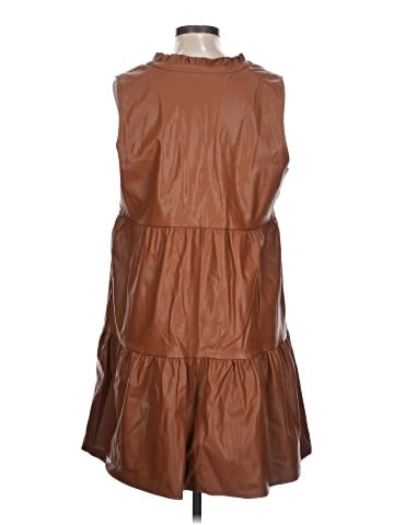Skies Are Blue Casual Dress (view 2)