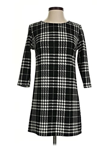 Forever 21 Casual Dress (view 1)