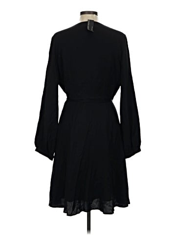 Banana Republic Casual Dress (view 2)