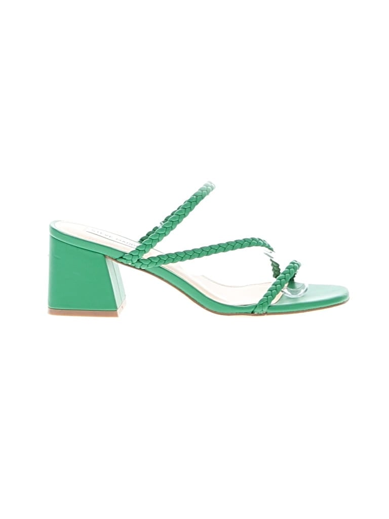 Pre-owned Steve Madden Sandals In Green
