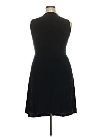 Gap - Maternity Cocktail Dress (view 2)