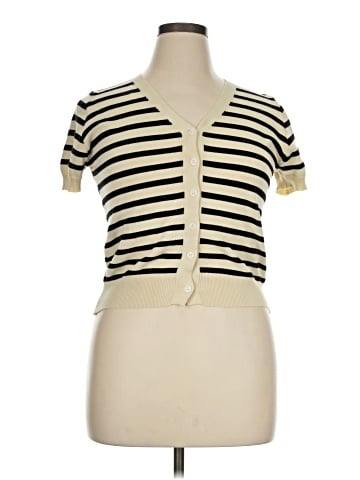 DAZY Cardigan (view 1)