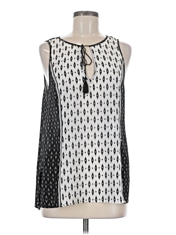 Sanctuary Sleeveless Blouse (view 1)
