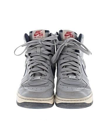 Nike Sneakers (view 2)