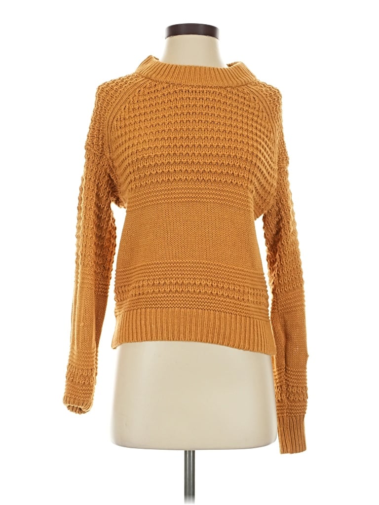 Pre-owned Universal Thread Pullover Sweater In Tan
