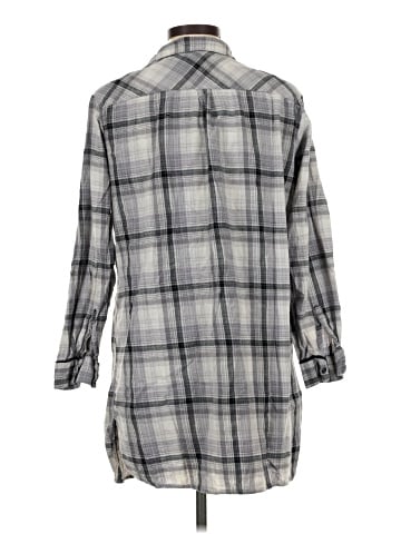 Xhilaration 3/4 Sleeve Button-Down Shirt (view 2)