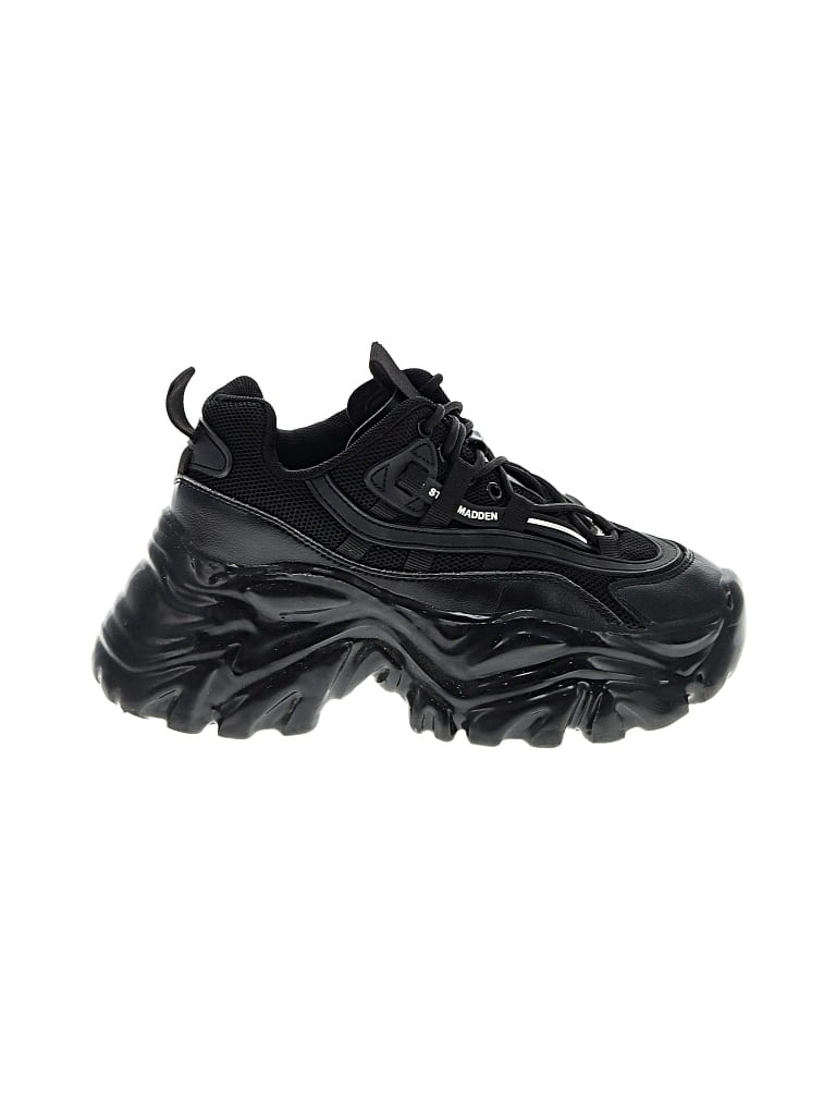 Pre-owned Steve Madden Sneakers In Black