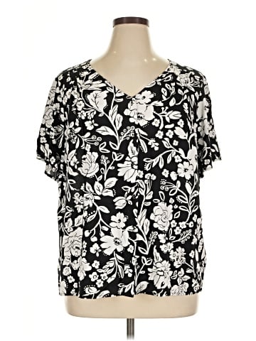 Croft & Barrow Short Sleeve Blouse (view 1)