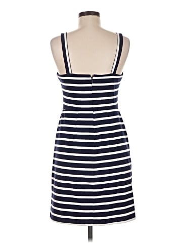 Old Navy Casual Dress (view 2)