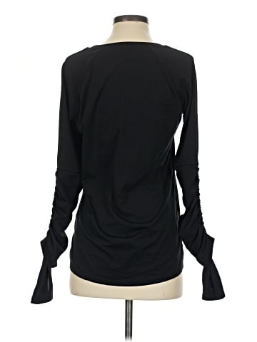 Fabletics Long Sleeve T-Shirt (view 2)