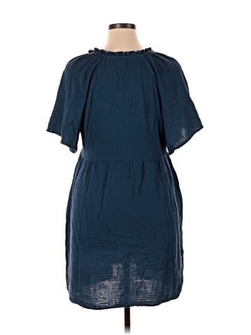 Old Navy Casual Dress (view 2)