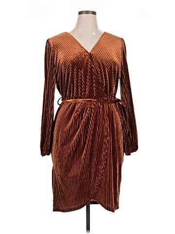 Simplee Cocktail Dress (view 1)