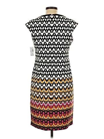 Roz & Ali Casual Dress (view 2)
