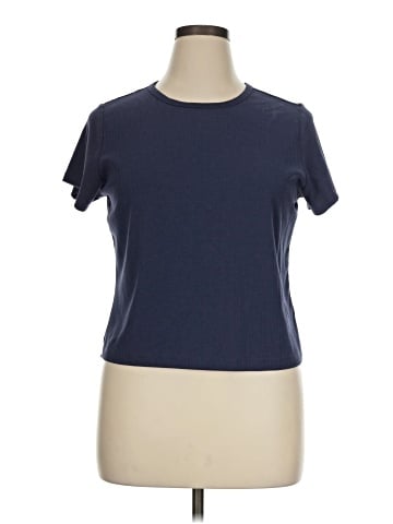 Old Navy Short Sleeve T-Shirt (view 1)