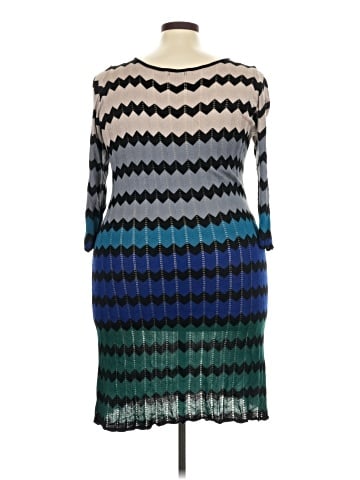 Danny And Nicole Cocktail Dress (view 2)