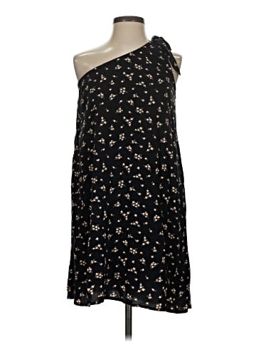 American Eagle Outfitters Cocktail Dress (view 1)