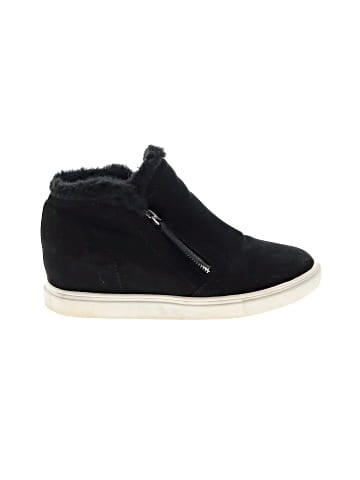 Madden Girl Ankle Boots (view 1)