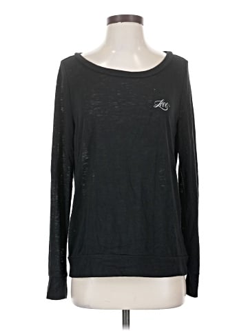 Victoria's Secret Long Sleeve T-Shirt (view 1)