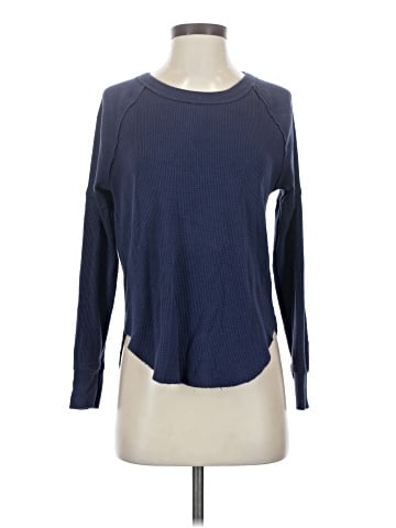 Forever 21 Long Sleeve T-Shirt (view 1)