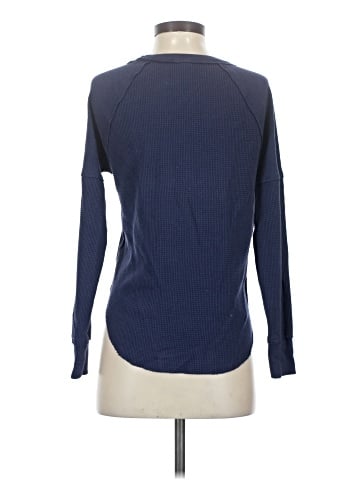 Forever 21 Long Sleeve T-Shirt (view 2)
