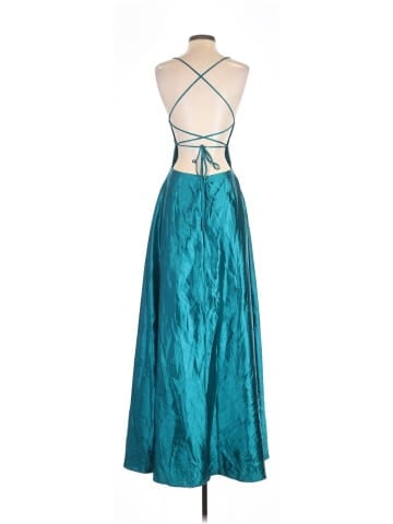 Windsor Cocktail Dress (view 2)