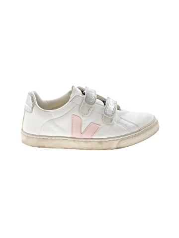 VEJA Sneakers (view 1)