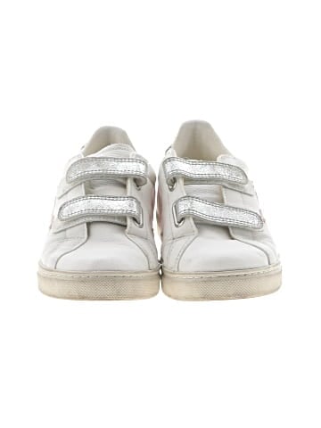 VEJA Sneakers (view 2)