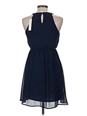 Monteau Casual Dress (view 2)