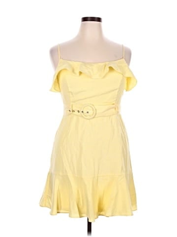 BCBGeneration Sleeveless Top (view 1)
