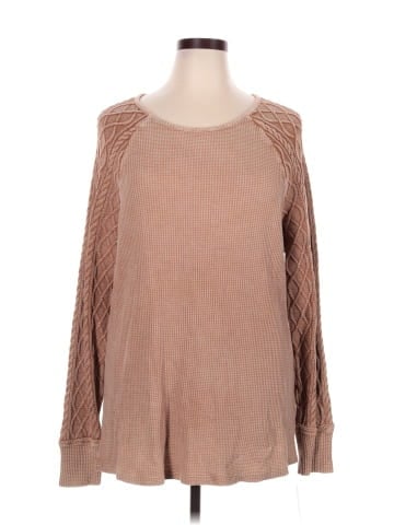 Leo & Nicole Pullover Sweater (view 1)