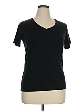 Uniqlo Short Sleeve T-Shirt (view 1)