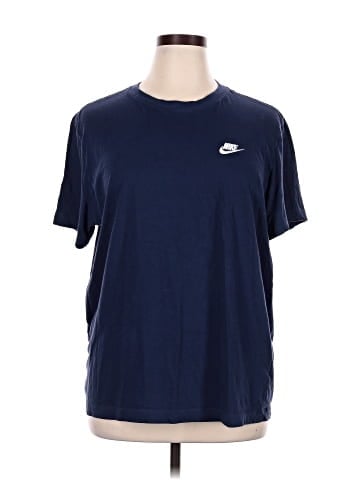 Nike Short Sleeve T-Shirt (view 1)