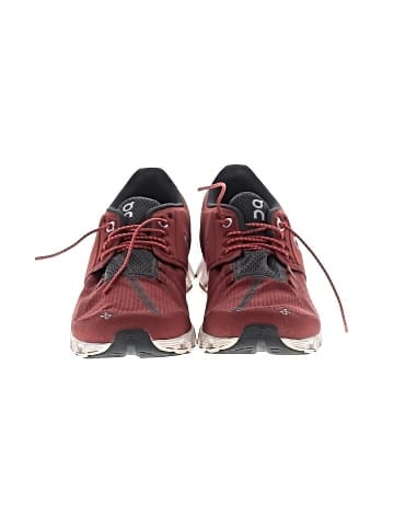 On Cloud Sneakers (view 2)