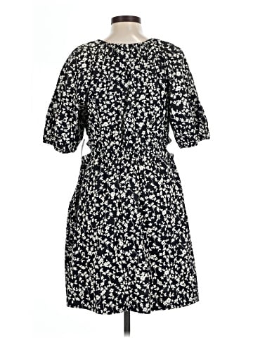 Old Navy Casual Dress (view 2)