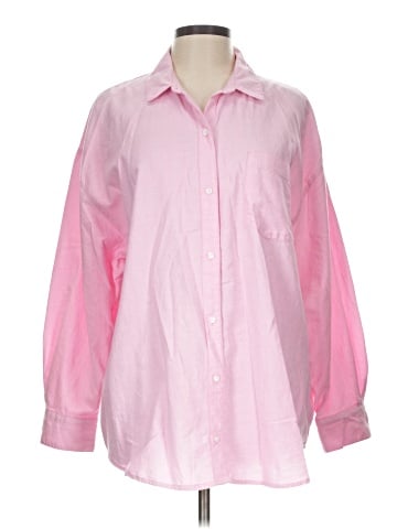 Old Navy Long Sleeve Button-Down Shirt (view 1)