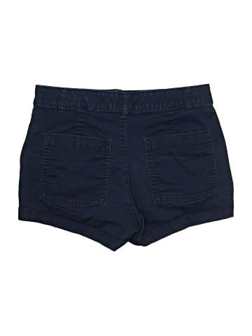 Gap Shorts (view 2)