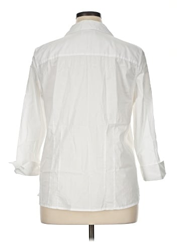 Croft & Barrow 3/4 Sleeve Button-Down Shirt (view 2)