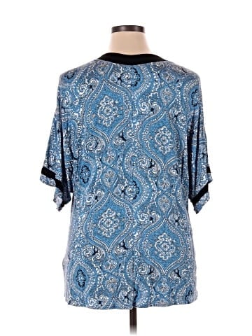 Ellen Tracy Short Sleeve T-Shirt (view 2)