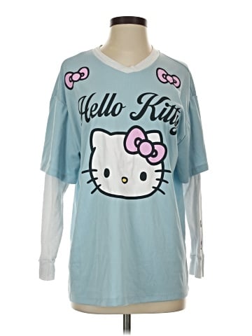 Hello Kitty Kimono (view 1)