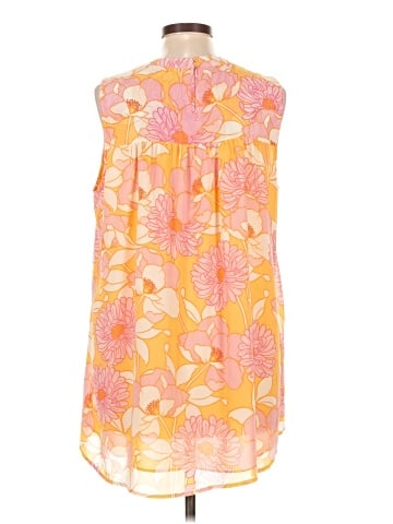 DR2 Sleeveless Blouse (view 2)