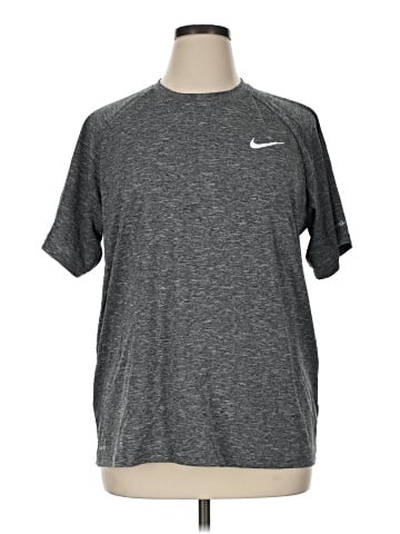 Nike Active T-Shirt (view 1)