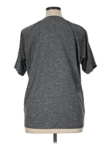Nike Active T-Shirt (view 2)