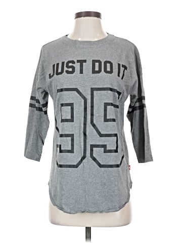 Nike 3/4 Sleeve T-Shirt (view 1)