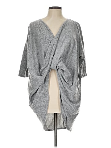 Clara Sun Woo Poncho (view 1)