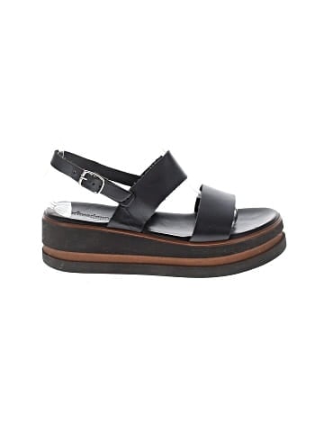 Primadonna Collection Wedges (view 1)
