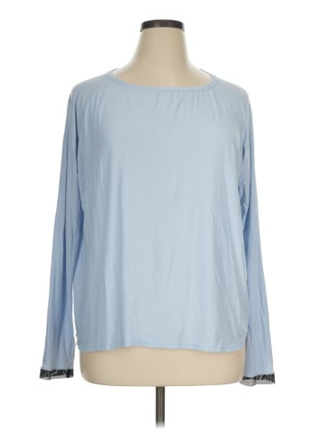 Alala Long Sleeve T-Shirt (view 1)