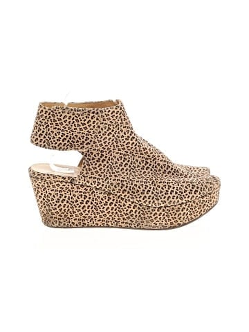 Chocolat Blu Wedges (view 1)