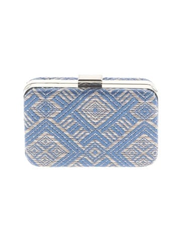 C. Wonder Clutch (view 1)